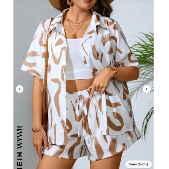 Cache blouse & shorts 2pc Size M/L Animal print elastic waist collar embroidery - Picture 14 of 15